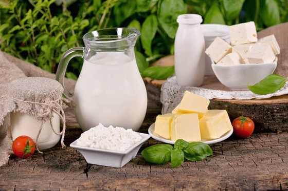 व्हाइट बीड प्राकृतिक खाद्य पायसीकारी मोनो डाइग्लिसराइड्स E471 GMS40 D50
